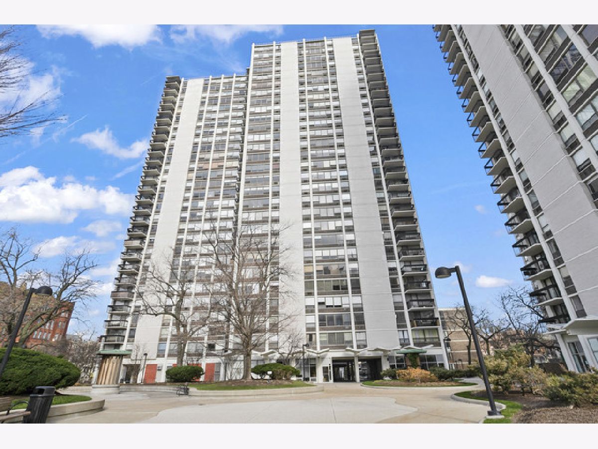 Condominiums Rented Alcott House Chicago Illinois, 1460 Sandburg