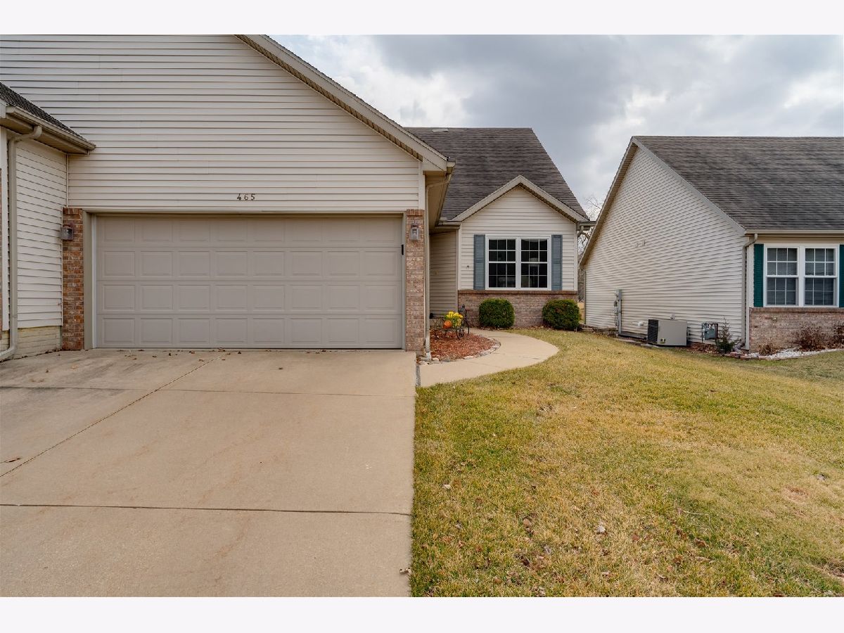 Condos & Townhomes Sold Beechwood Commons Normal Illinois, 465 Beechwood