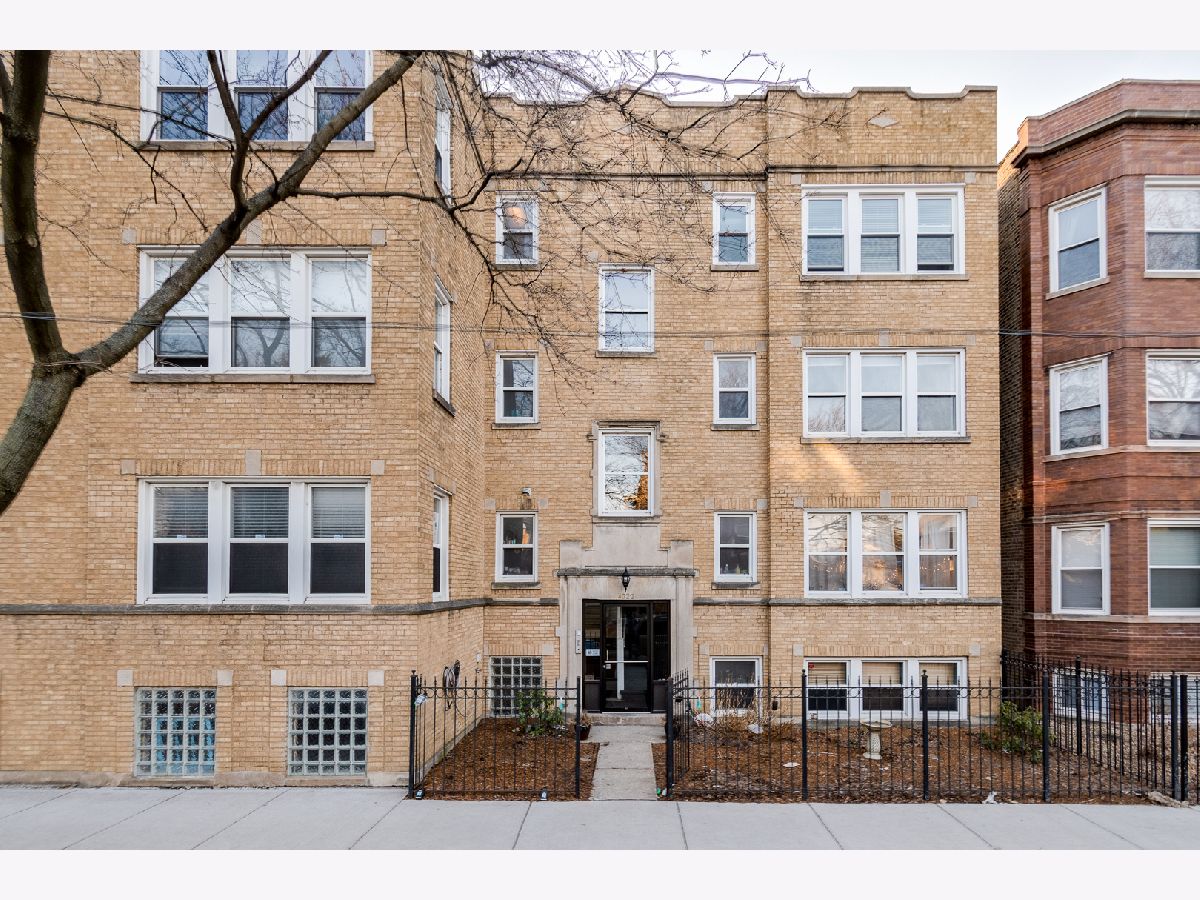 Condominiums Sold Monticello Commons Chicago Illinois, 4022 Monticello