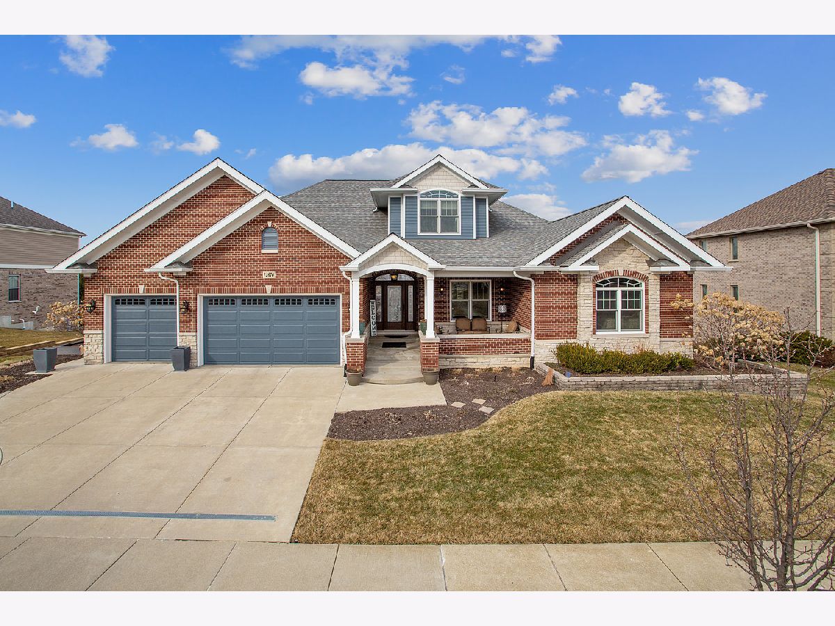 Briarcliffe Estates Lemont IL, Homes & Condos & Townhomes For Sale & For Rent Sadie Winter