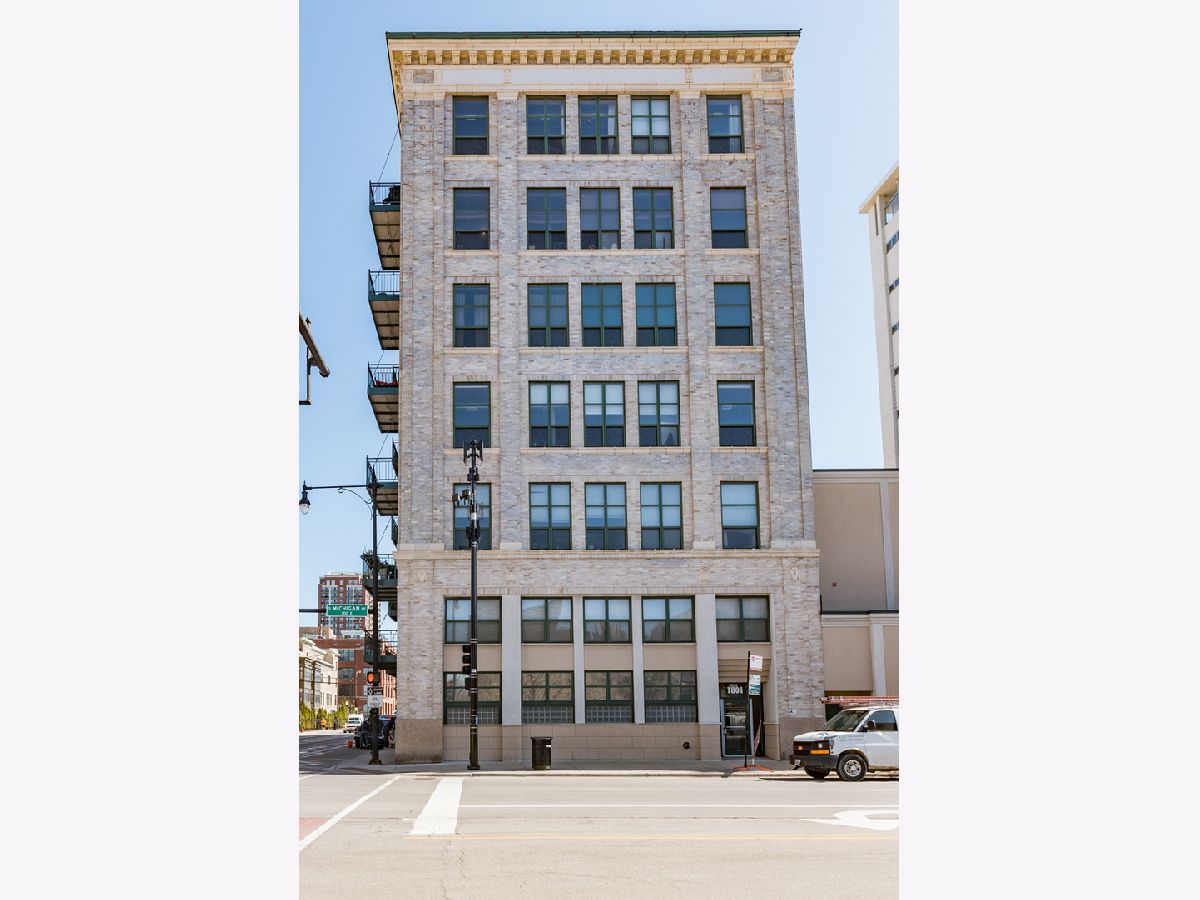 Townhomes & Condos Rented 18th Street Lofts Chicago Illinois, 1801 Michigan