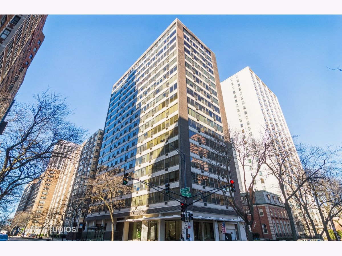 Condominiums Sold The Wellington Chicago Illinois, 360 Wellington