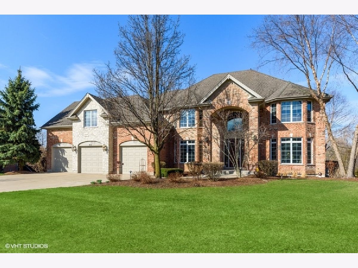 Homes Sold Whispering Creek Lake Zurich Illinois, 959 Lorie