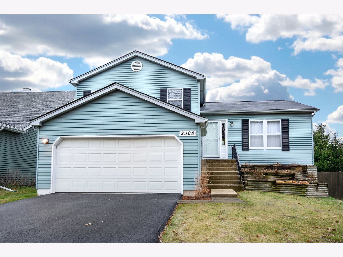 Homes Rented Cedar Glen Naperville Illinois, 2308 Nottingham