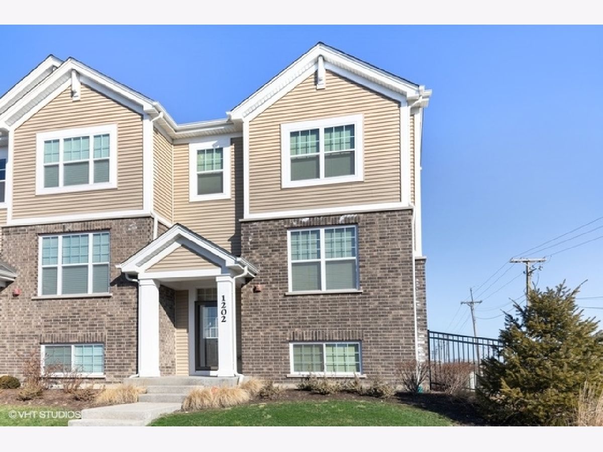 Townhomes Sold Park Ridge Reserve Park Ridge Illinois, 1202 Elm