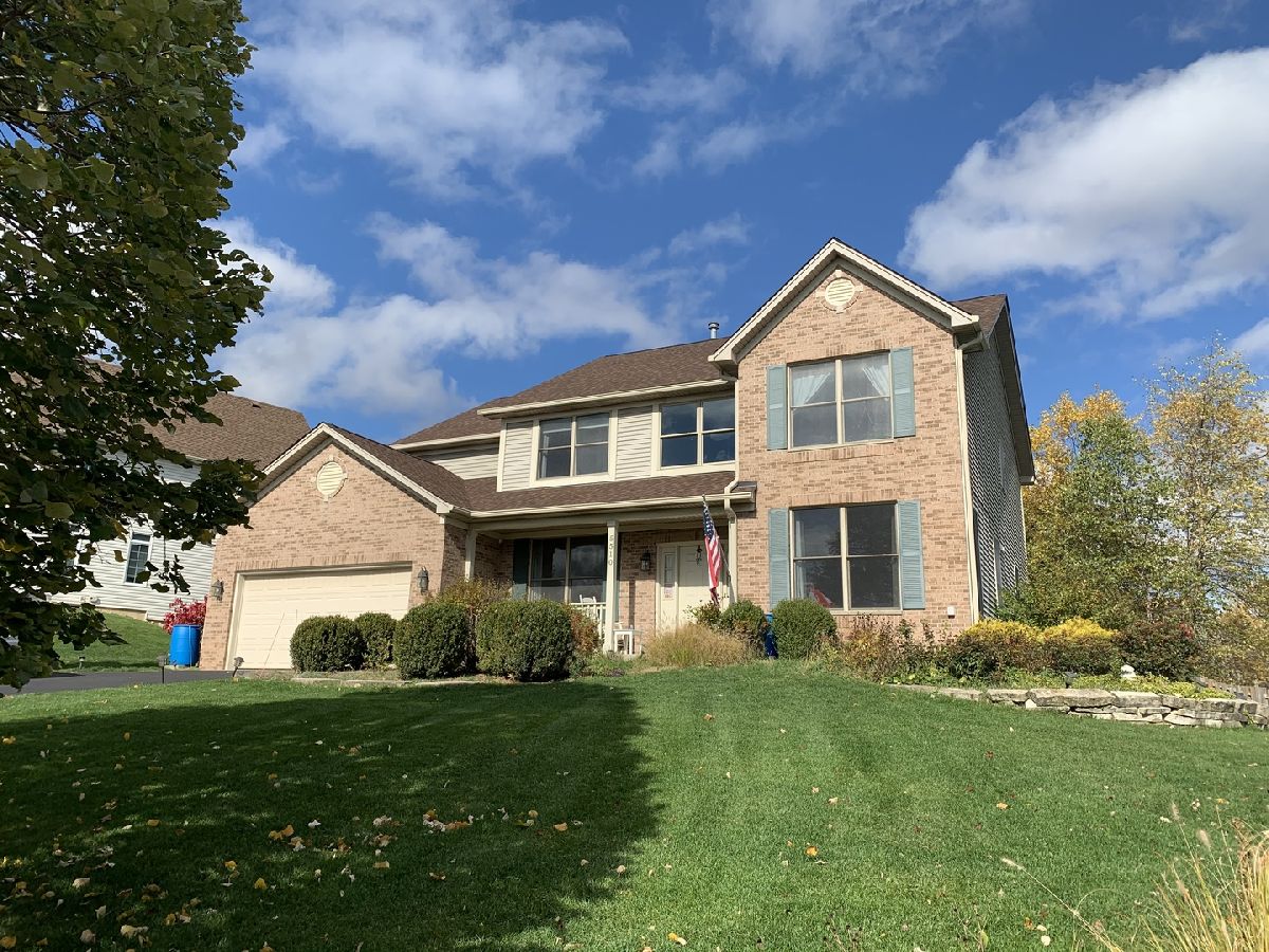 Homes Rented Hunters Ridge Hoffman Estates Illinois, 5510 Fox Path