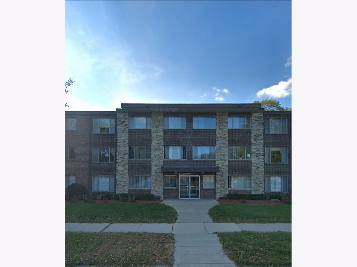 Condominiums Sold Westedge Oak Lawn Illinois, 10210 Washington