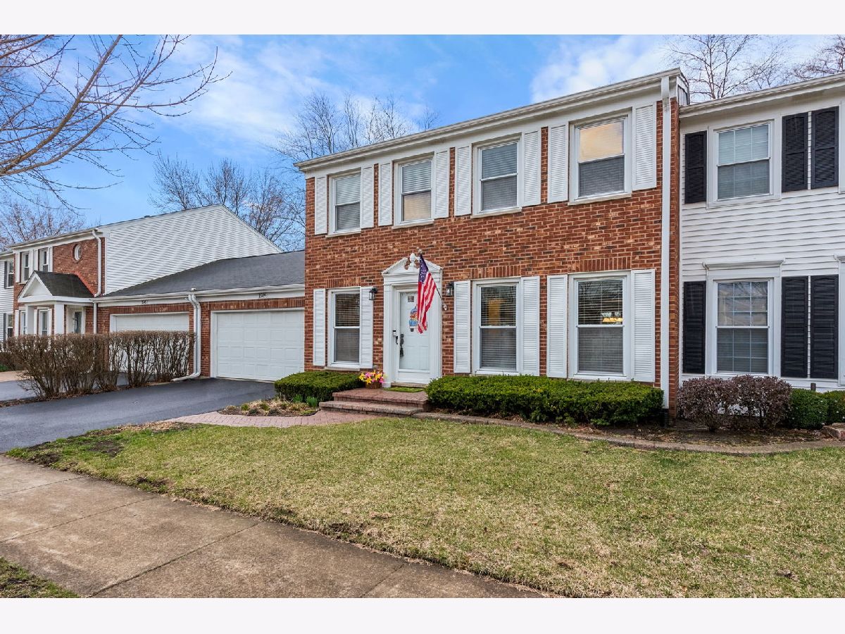 Townhomes Sold Cress Creek Townhomes Naperville Illinois, 1549 Mirror Lake