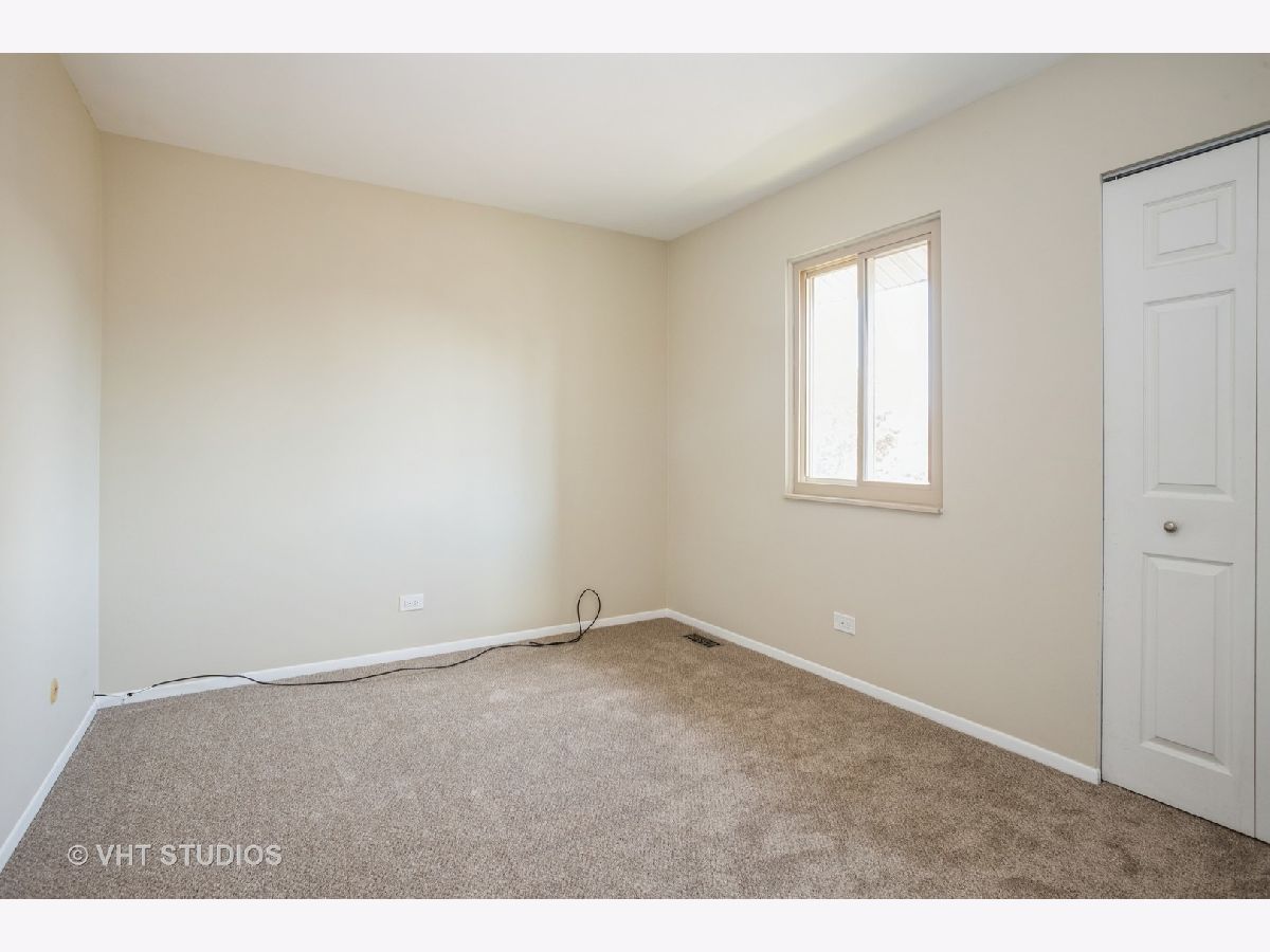 Townhomes Sold Del Lago Schaumburg Illinois, 1011 Emerald