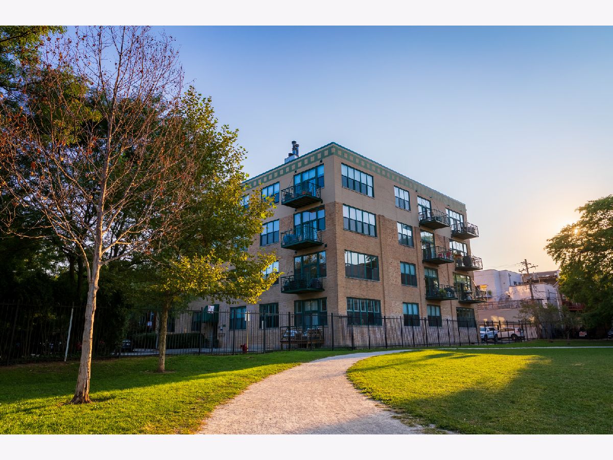 Condos & Townhomes Rented Altgeld Commons Chicago Illinois, 2512 Bosworth