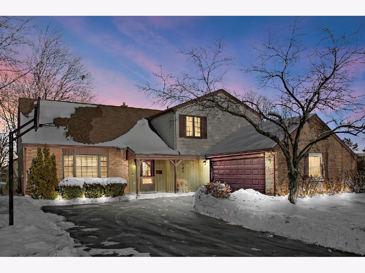 Homes Sold Kenilwicke Palatine Illinois, 760 Balsam