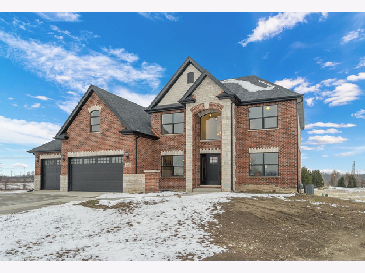 Homes Sold Majestic Pines Frankfort Illinois, 8464 Dungarvan