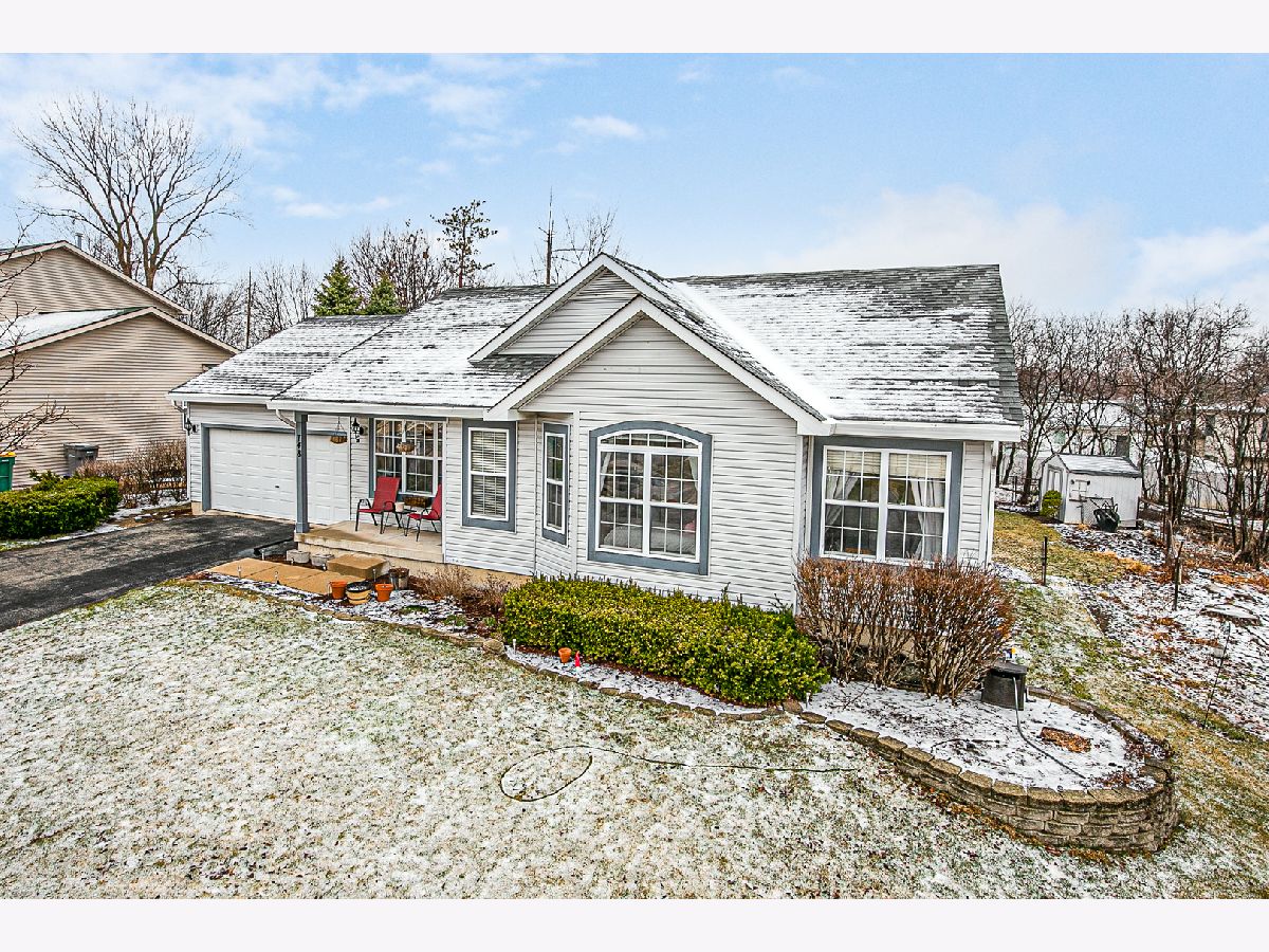 Townhomes & Homes Sold Pine Valley Lockport Illinois, 748 Hemlock