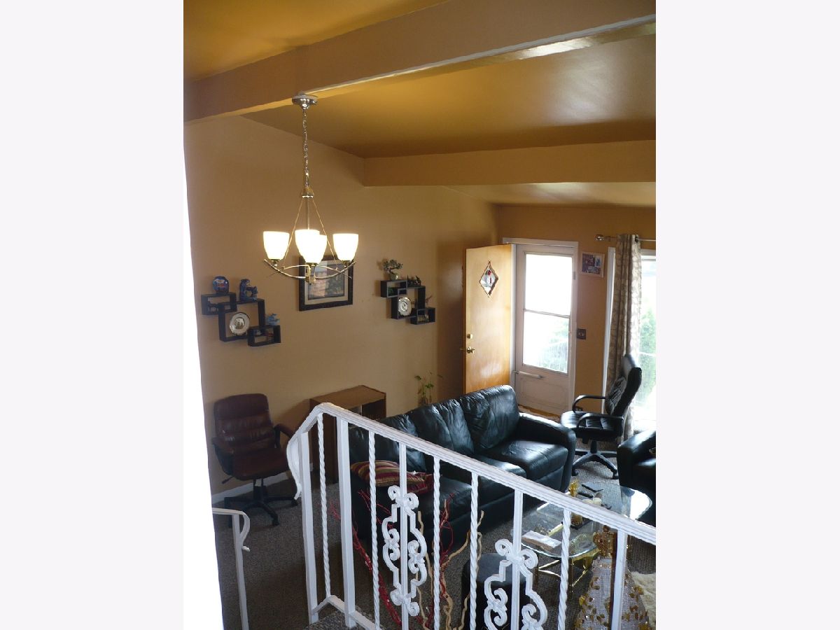 Townhomes Sold Colonial Ridge Des Plaines Illinois, 8907 Robin