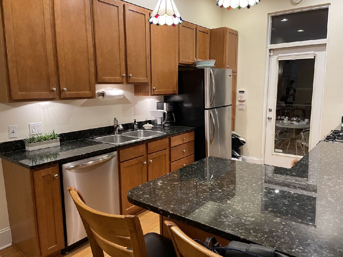Condos & Townhomes & Homes Rented Ravenswood Chicago Illinois, 1512 Wilson