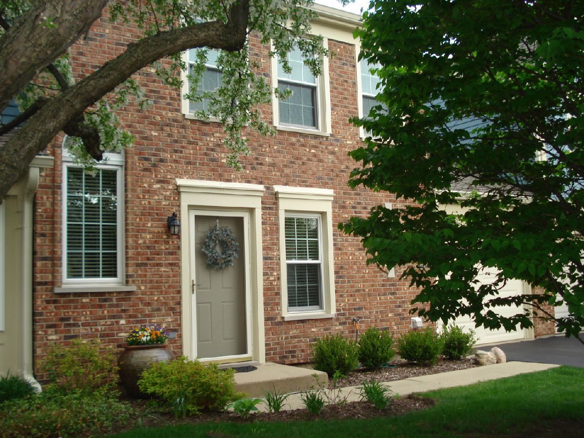 Townhomes Sold Newport Village Arlington Heights Illinois, 1732 Portsmith