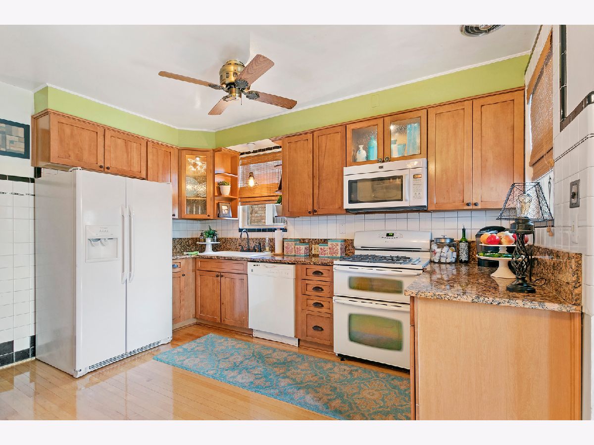 Homes & Condominiums Sold Dunning Square Chicago Illinois, 6121 Newport