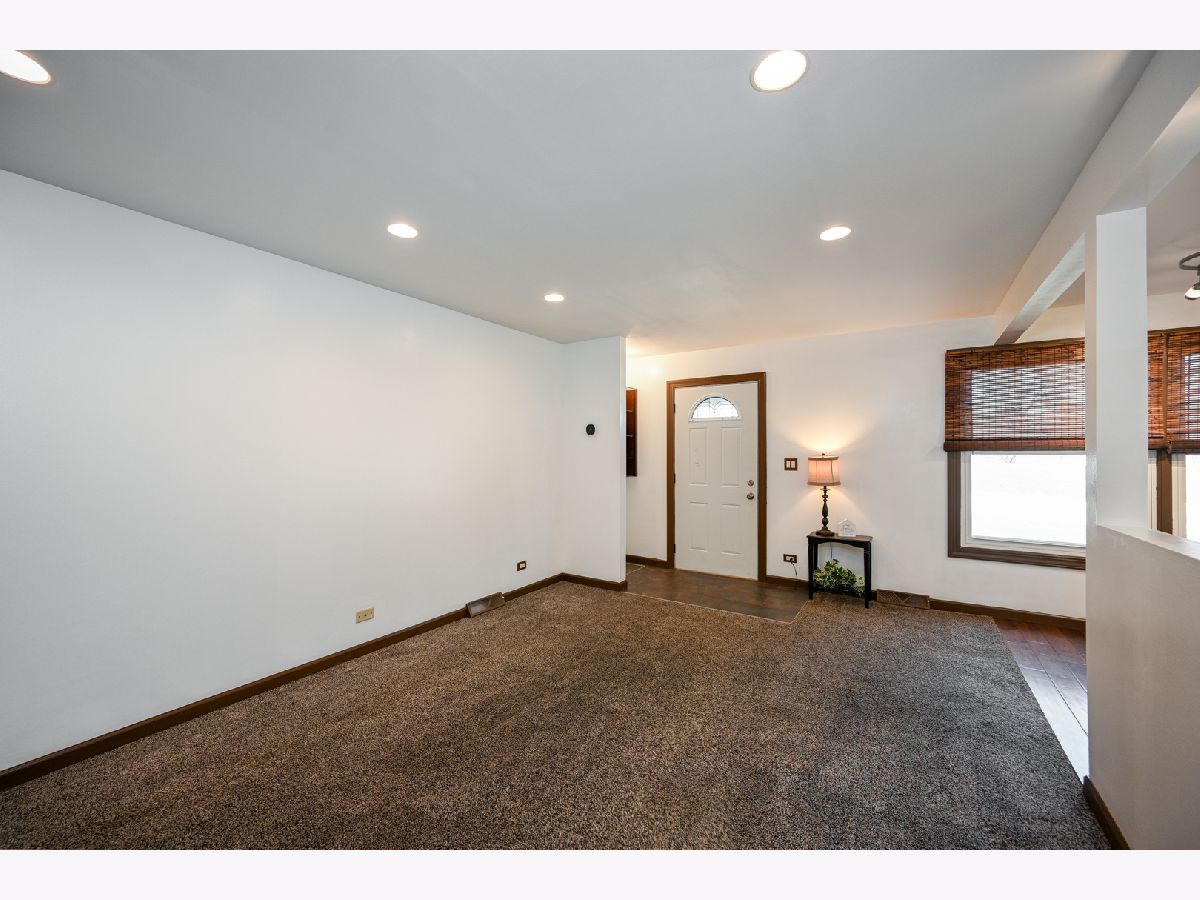 477 Sidney Avenue, Glendale Heights, Illinois 60139 MLS 11027777