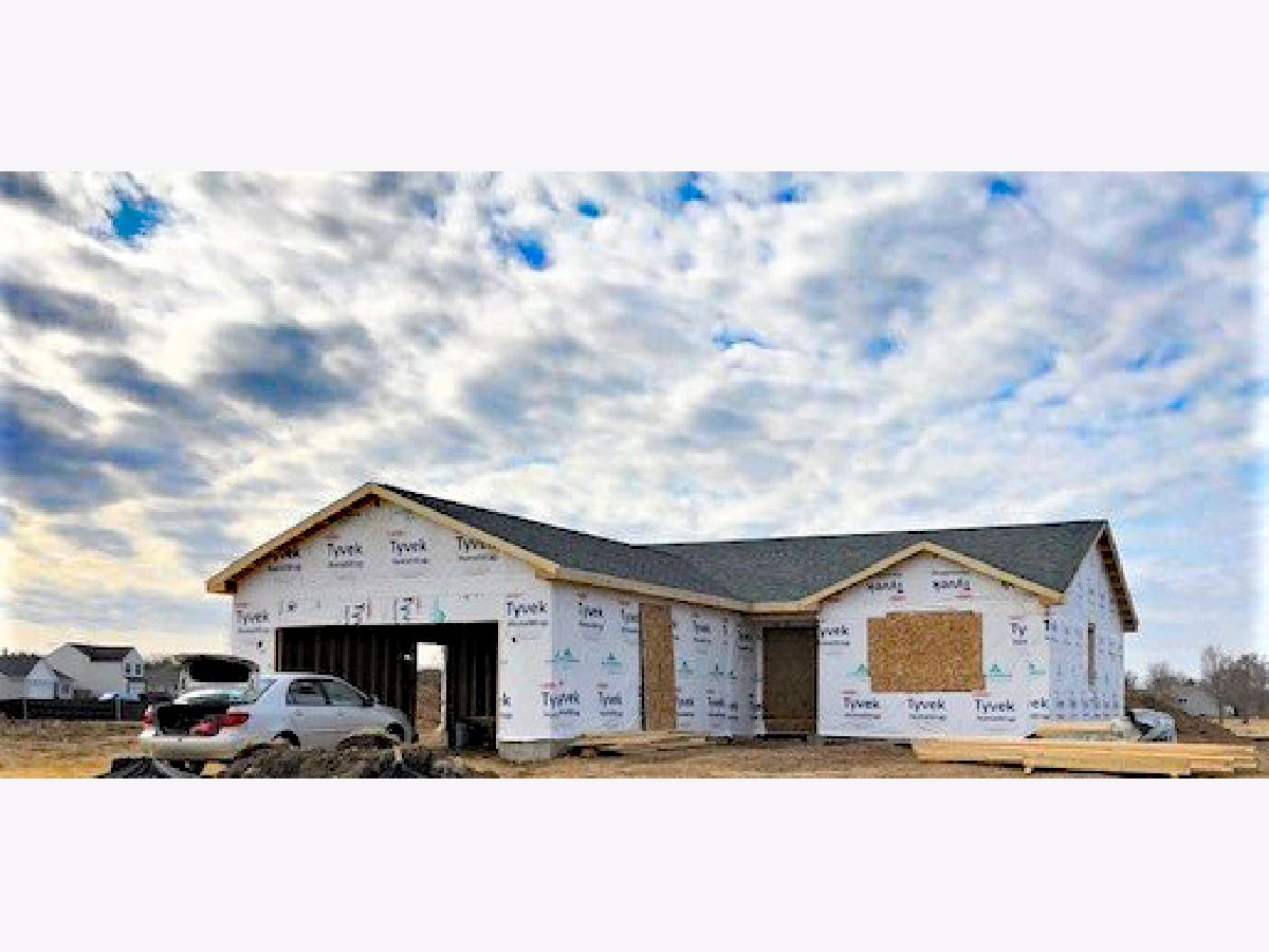 Homes Sold Turtle Crossing Harvard Illinois, 1520 Sage
