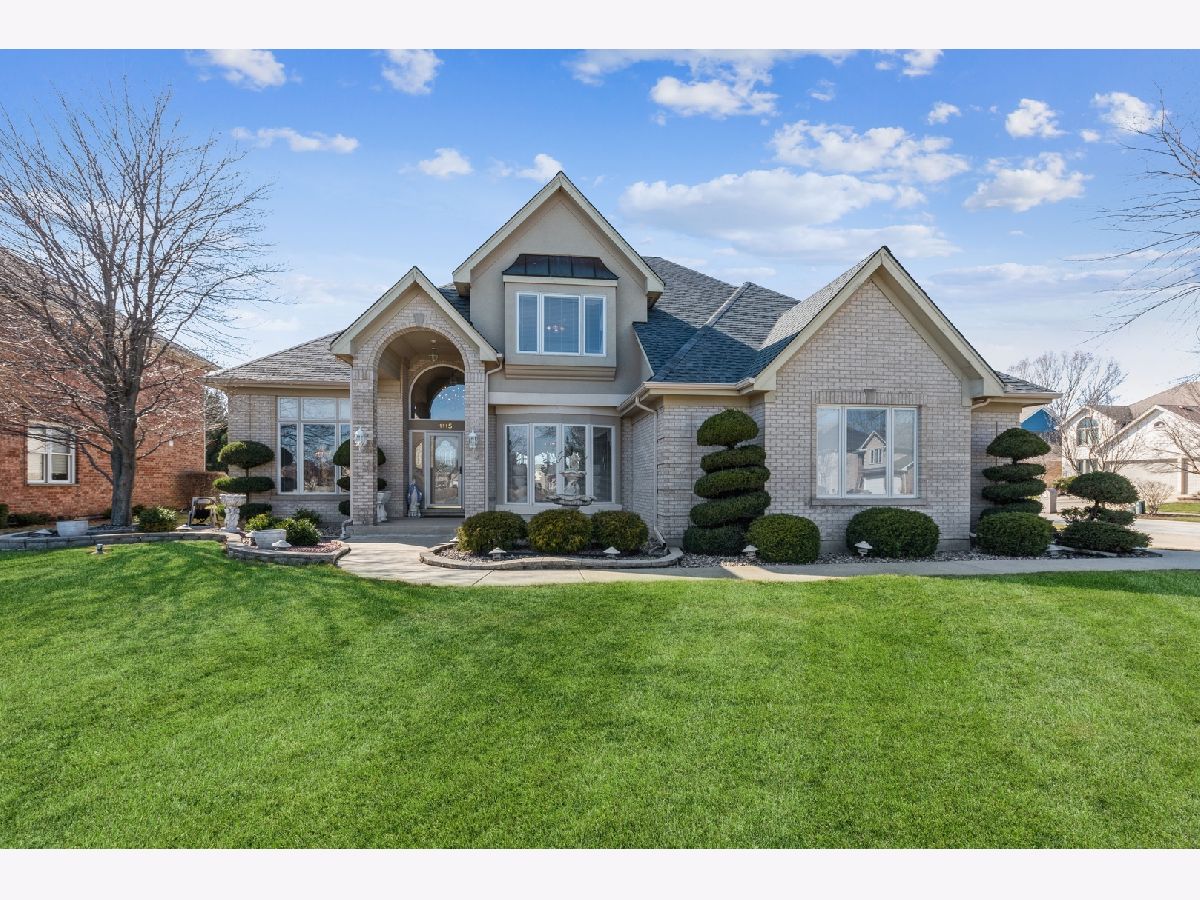 Homes Sold Hampton In The Park Roselle Illinois, 1115 Bluebird