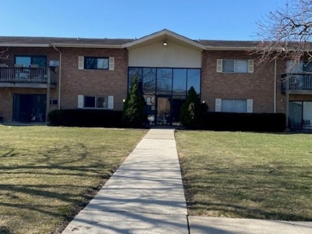 Brookdale At Darien Condominiums Darien IL, Condominiums For Sale & For