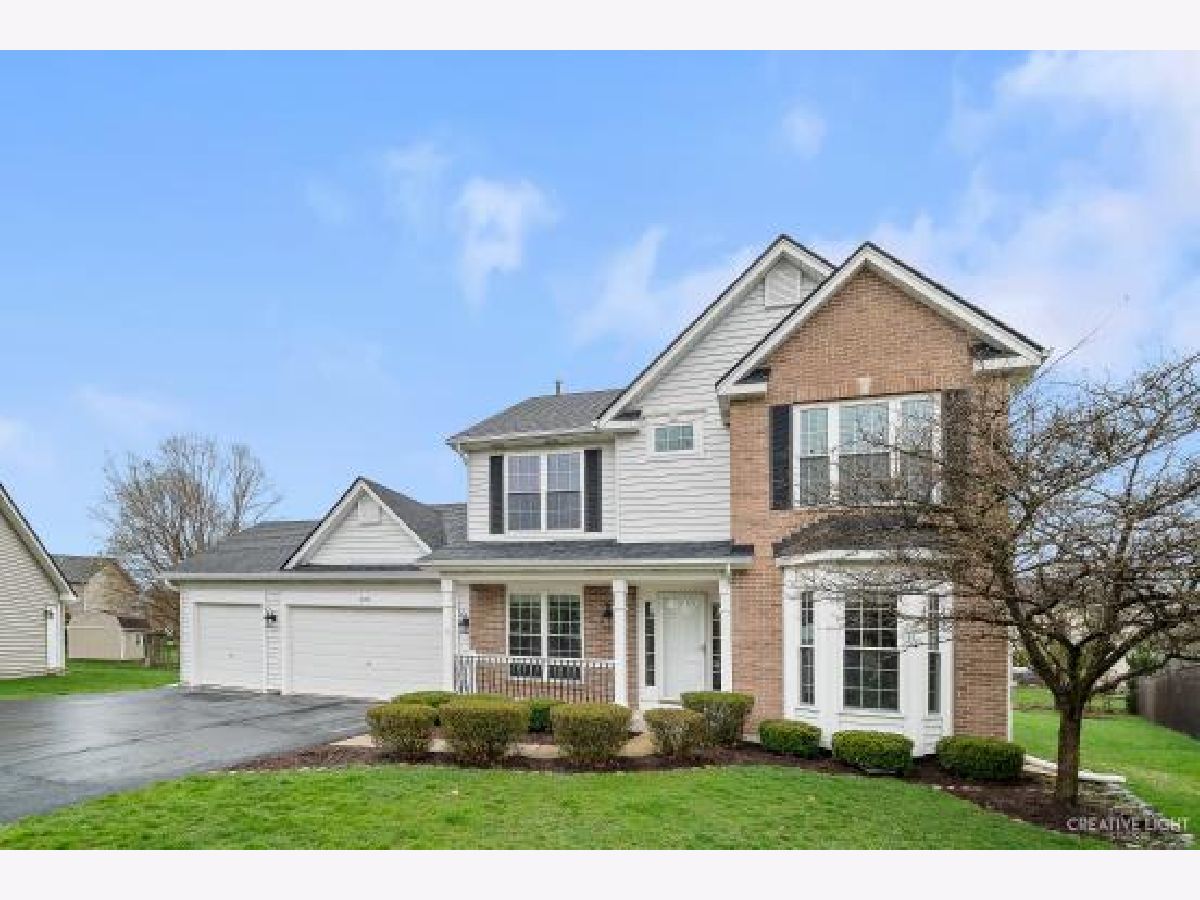 Homes & Condos & Townhomes Sold Lakeview Estates West Oswego Illinois, 406 Derby