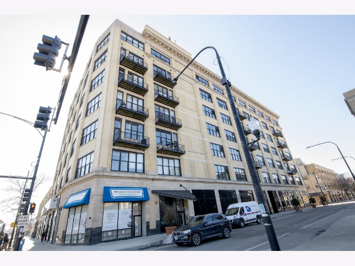 Condominiums Sold Tower Lofts Chicago Illinois, 1601 School