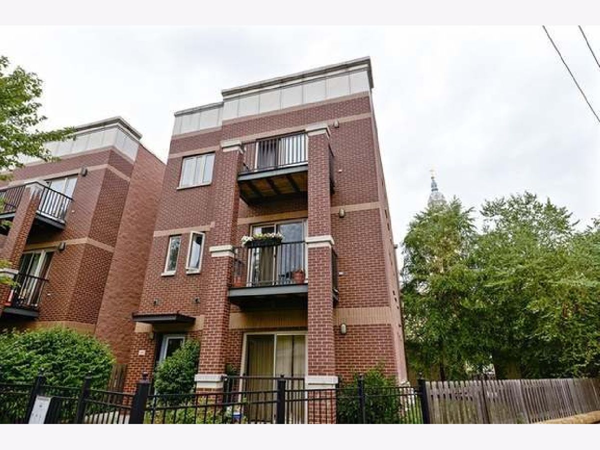 Condos & Townhomes Rented Roosevelt Square Chicago Illinois, 1110 Washburne