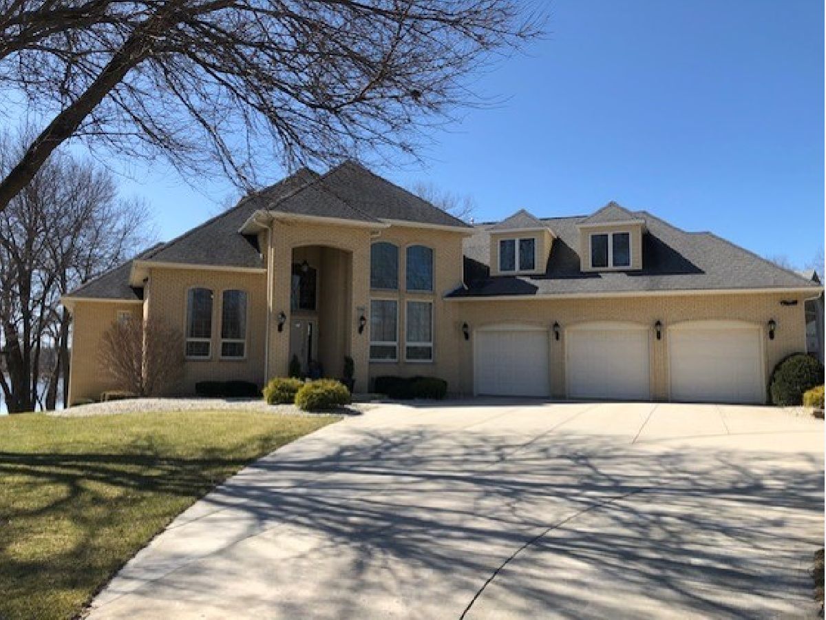 Homes Sold Dunn's Lake Estates Fox Lake Illinois, 986 Shore