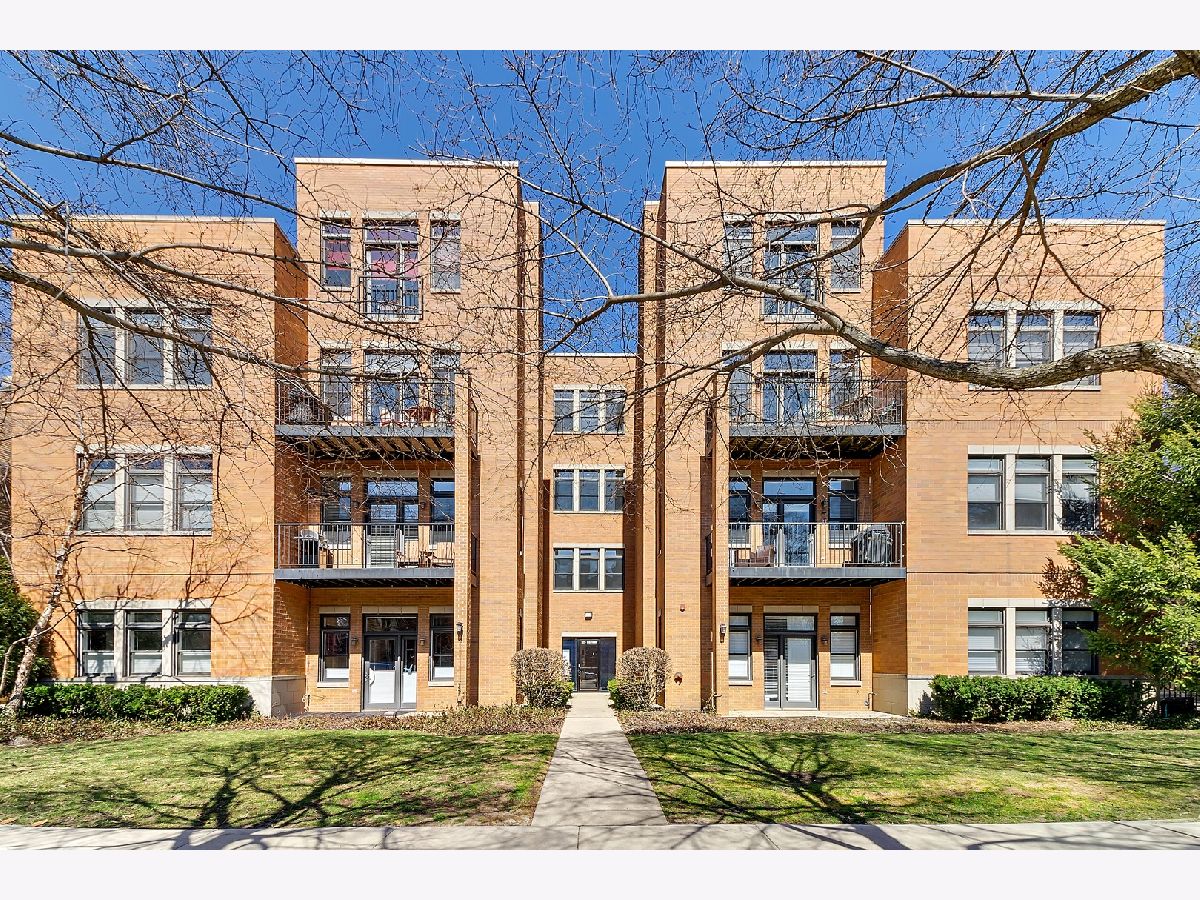 Condominiums Sold The Evanshire At Foster Evanston Illinois, 821 Foster