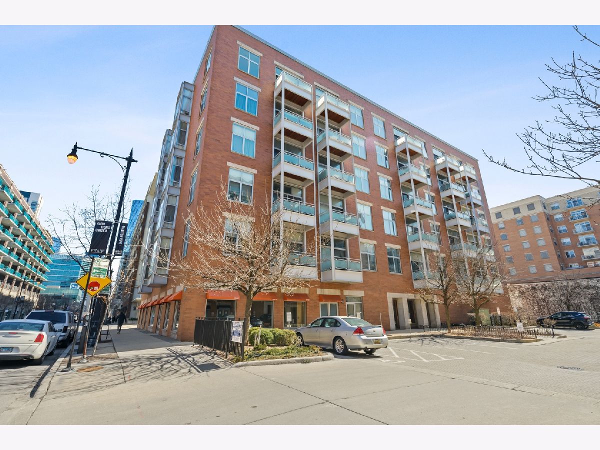 Condos & Townhomes Sold The Madison Chicago Illinois, 939 Madison