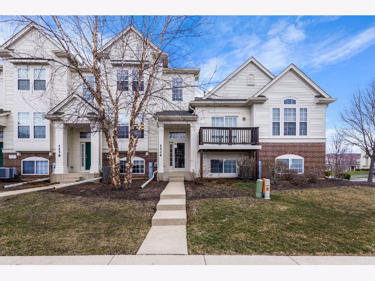 Randall Highlands North Aurora IL, Townhomes & Condos & Homes For Sale & For Rent Sadie Winter