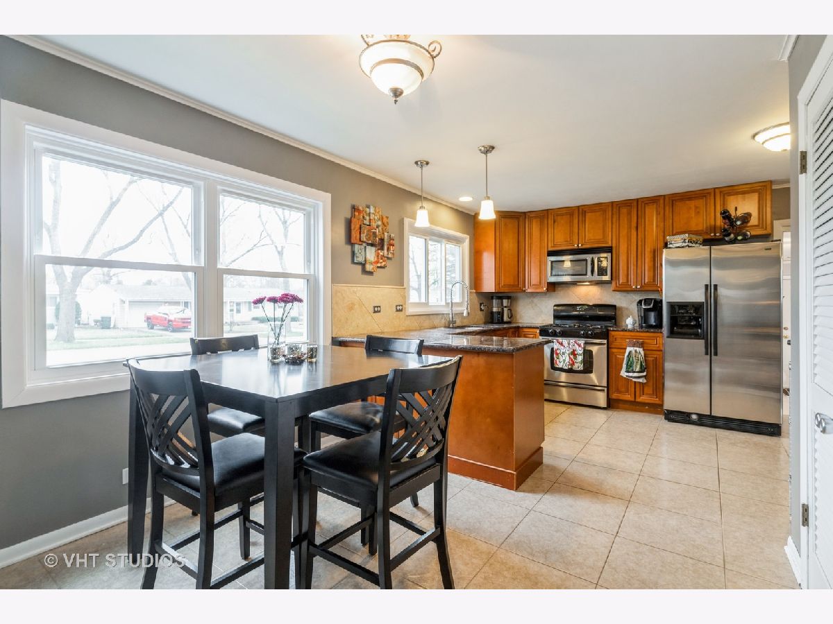 Homes Sold Ranchview Terrace Palatine Illinois, 621 Eisenhower