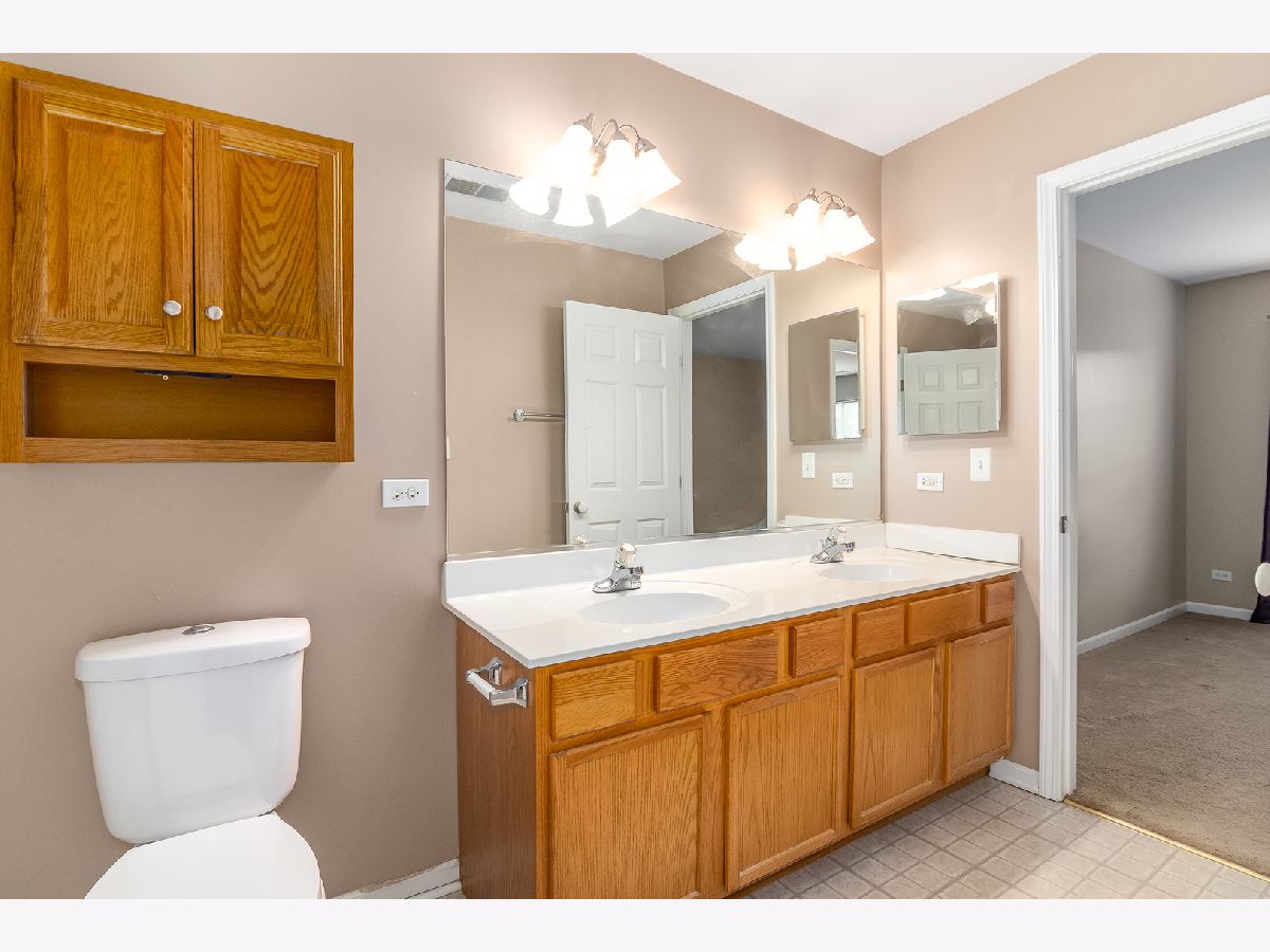 Seasons Ridge Montgomery IL, Homes & Townhomes & Condos For Sale & For