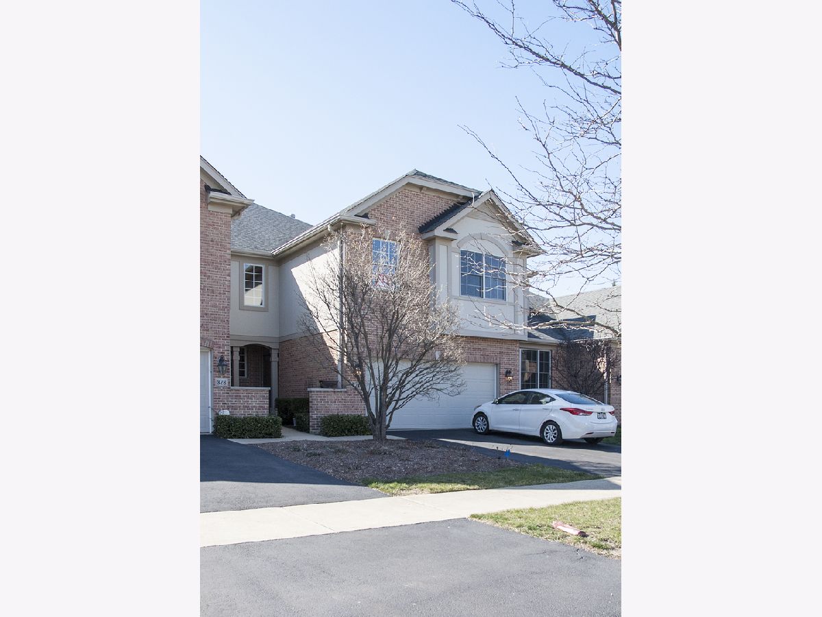 Townhomes Sold Ashbury Woods Lemont Illinois, 324 Ashbury