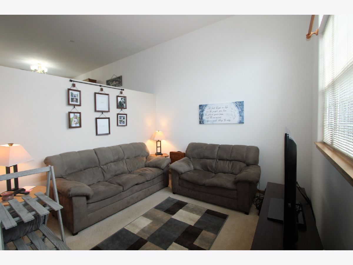 Condos & Townhomes Sold Courtyards Of Aspen Falls Plainfield Illinois, 2662 Canyon