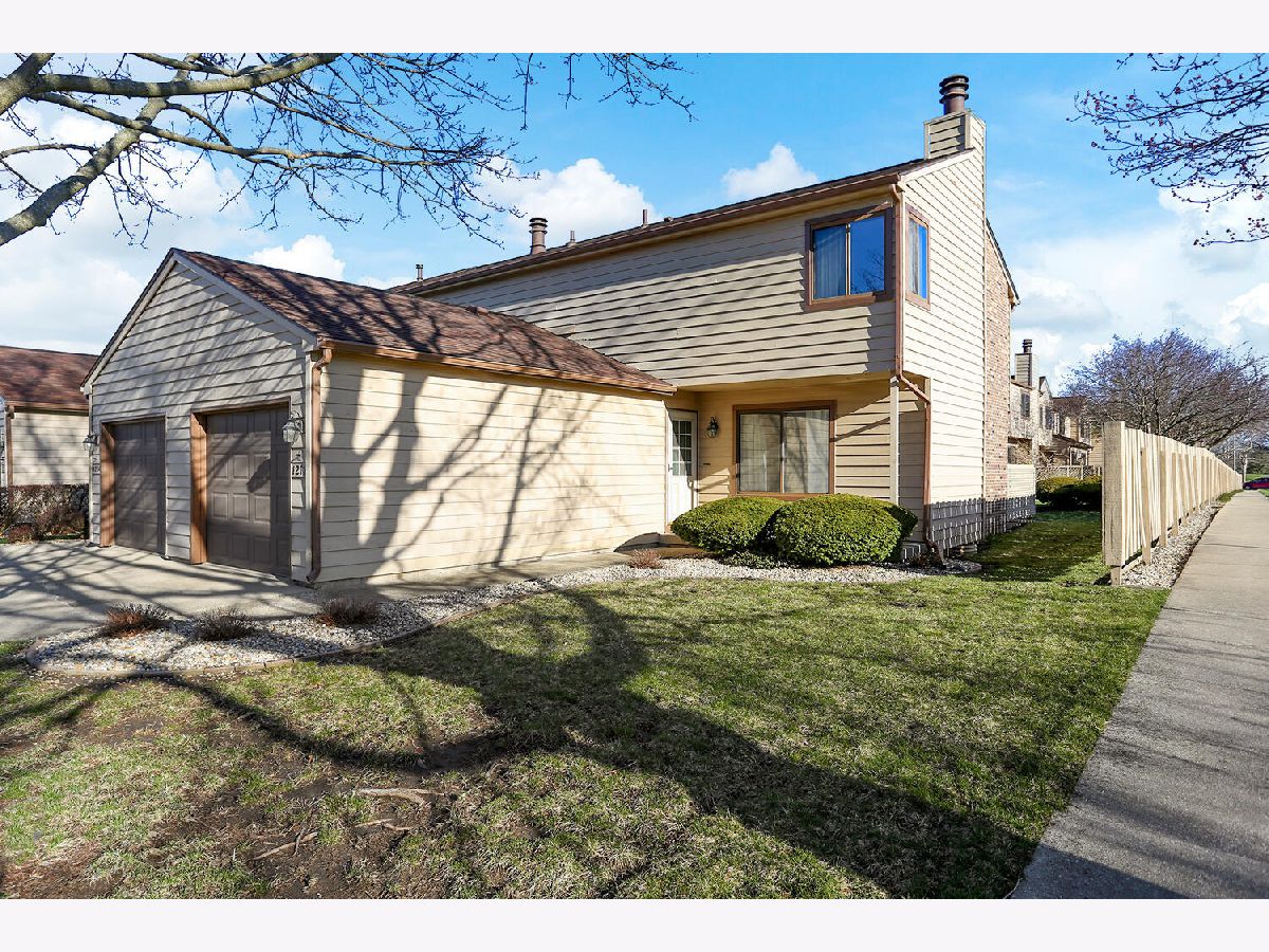 Condominiums & Homes Sold Morissey Park Champaign Illinois, 1212 Lancaster