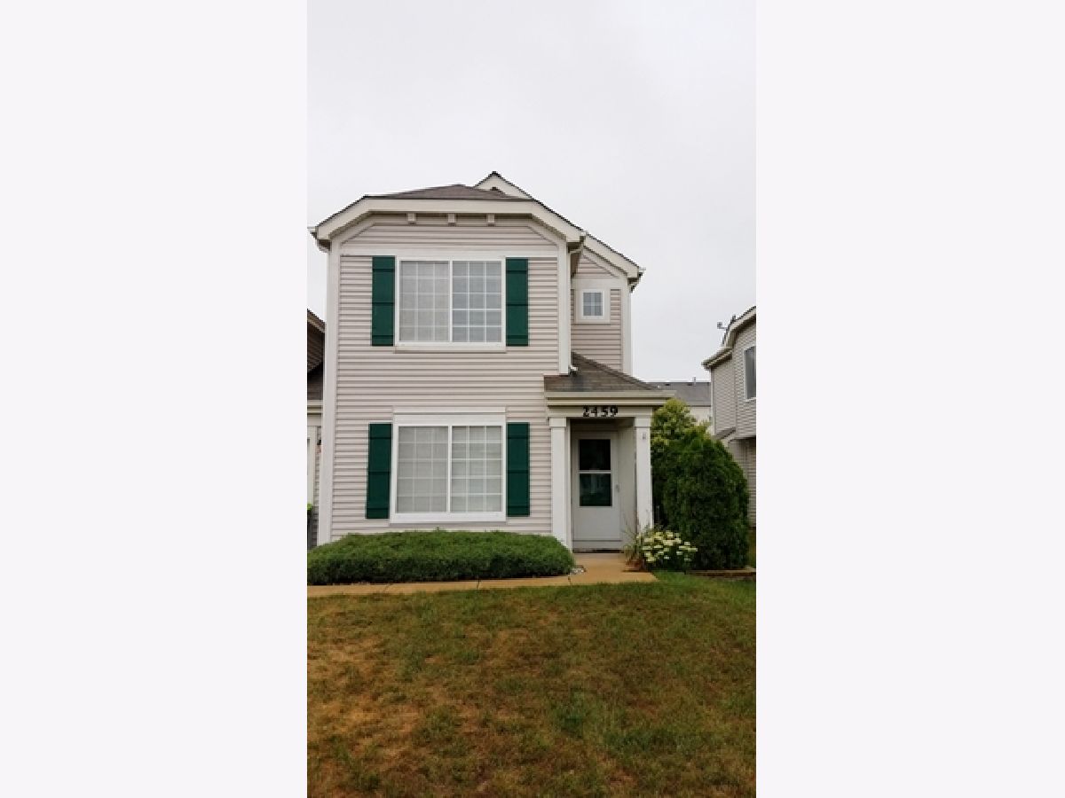 Townhomes & Homes Rented Montgomery Crossings Montgomery Illinois, 2459 Summerwind