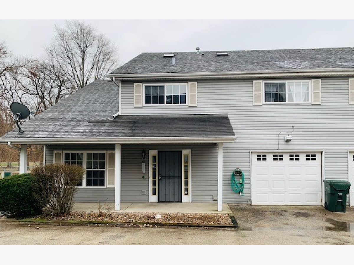 Condos & Townhomes Sold Shady Acres Calumet City Illinois, 719 Shady Acres