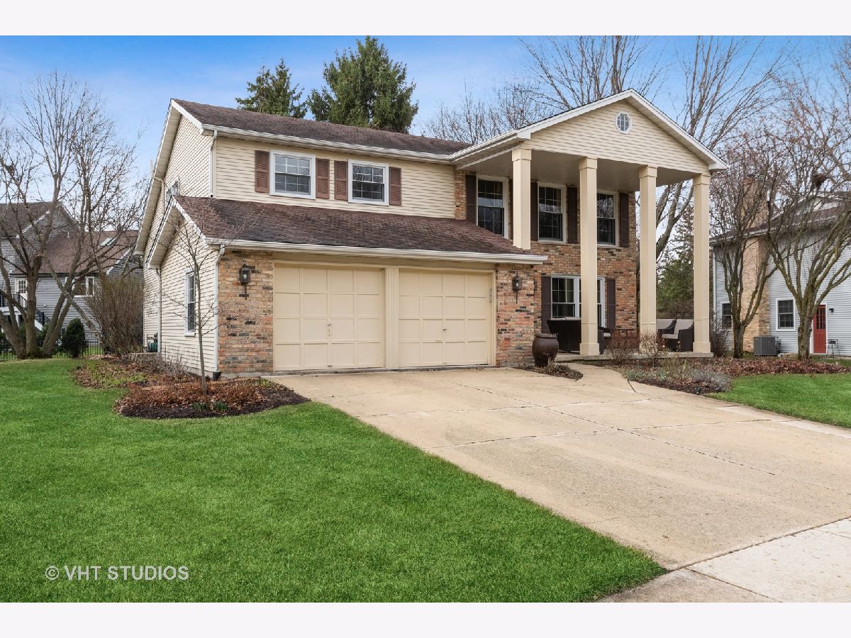 Homes Sold Columbia Estates Naperville Illinois, 812 Monticello