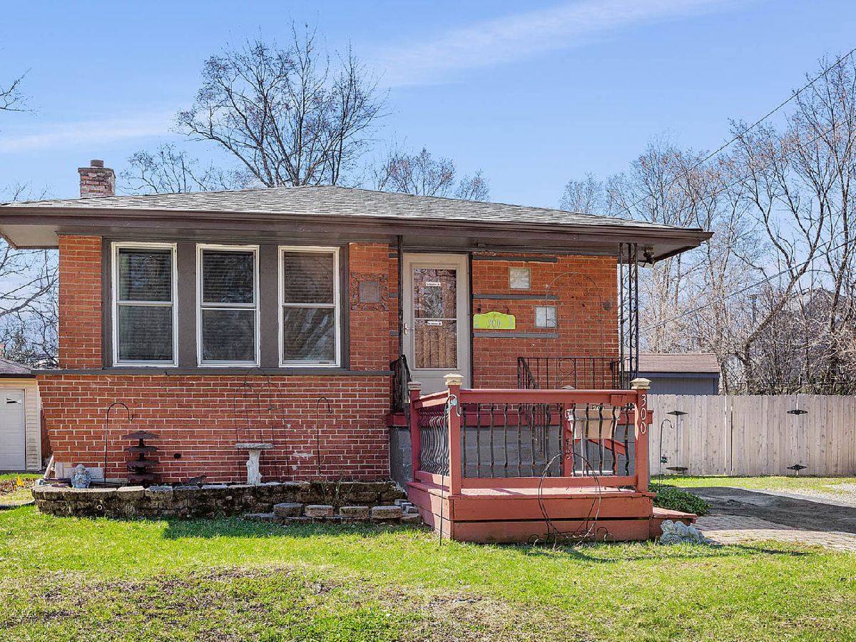 Homes Sold Serena Hills Chicago Heights Illinois, 300 Holbrook