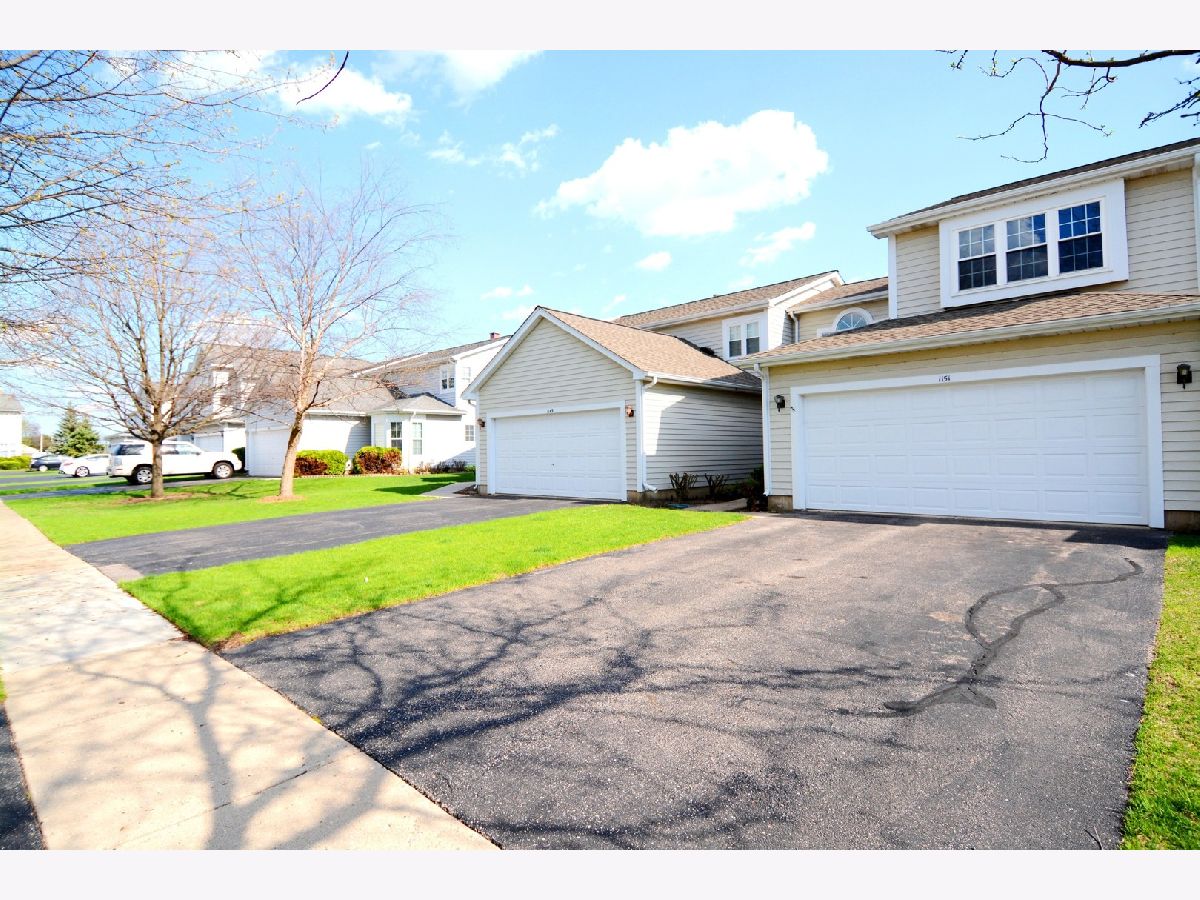 Homes & Townhomes Rented Country Place Bartlett Illinois, 1151 Longford