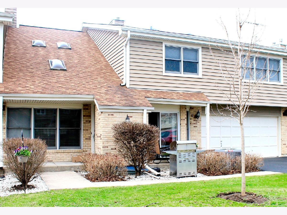 Townhomes Sold Lancaster Naperville Illinois, 1925 Wisteria
