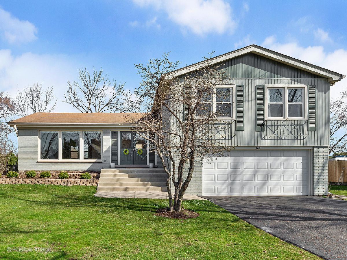 Homes Sold Stonegate Clarendon Hills Illinois, 283 Columbine