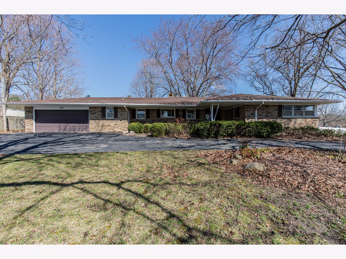  Sold Troy Grove Illinois, 208 E. South