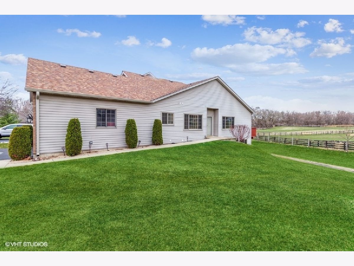 Townhomes & Homes Sold Woodland Meadows East Elgin Illinois, 138 Fawn