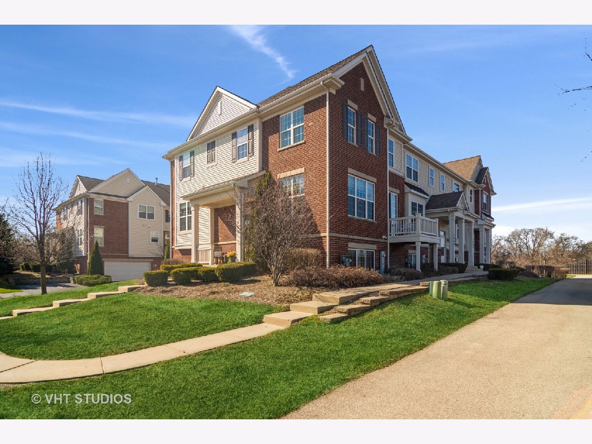 Townhomes Sold Willow Place Wheeling Illinois, 1860 Potomac