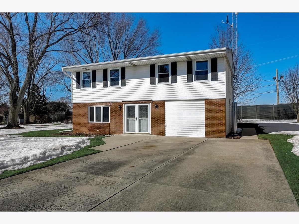 Homes & Condos & Townhomes Sold Marina Terrace Oswego Illinois, 20 Shore