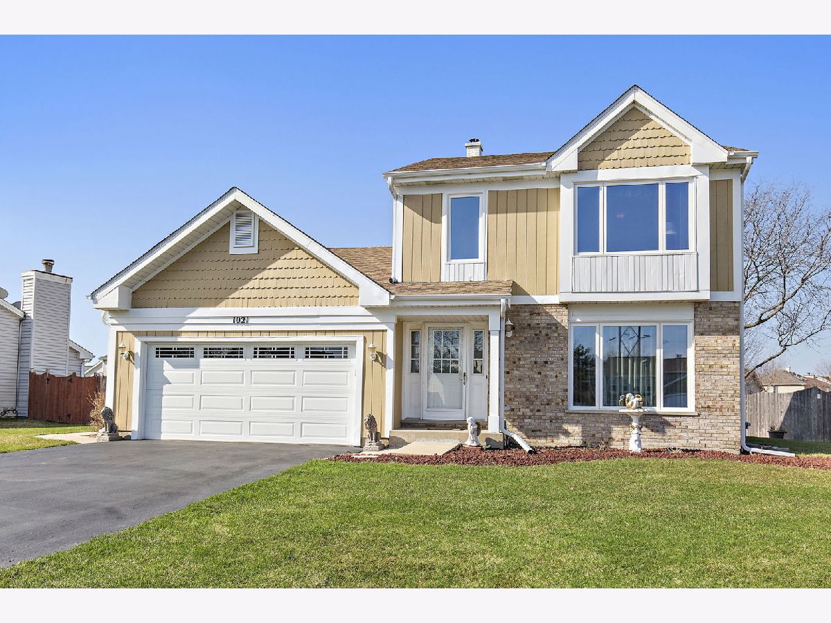 Homes Sold Lakewood Bartlett Illinois, 1021 Longford