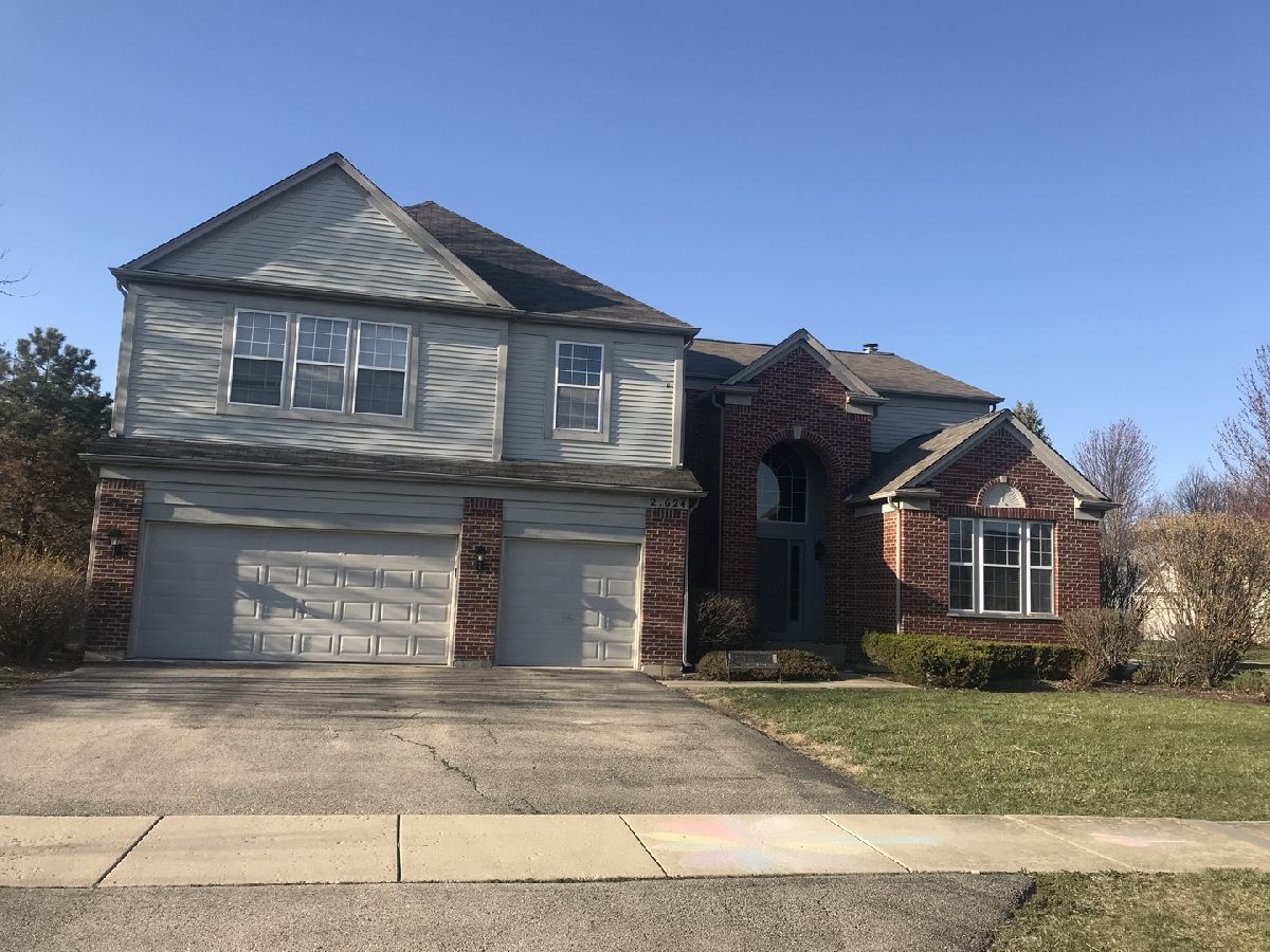 Homes & Condos & Townhomes Rented Century Trace Plainfield Illinois, 24624 Woodstock